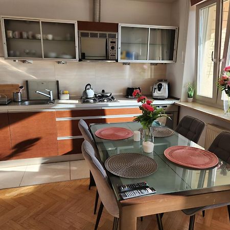 Ferienwohnung Sloneczny Apartament Bluszczanska Warschau Exterior foto